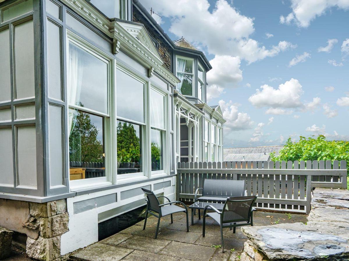 Gorgeous Cottage In Bowness エクステリア 写真